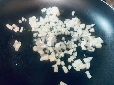 Vištienos sriuba su sūrio kukuliais „Greitai paruošiama“ Žingsnis 2