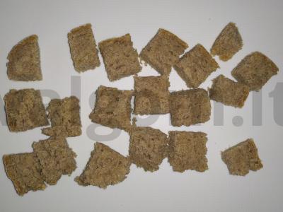 Užkandis su midijomis, skrudintomis duonelėmis, pienėmis ir svogūnais Žingsnis 1