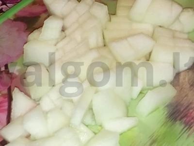 Salotas su sūriu ir kriaušėmis Žingsnis 1