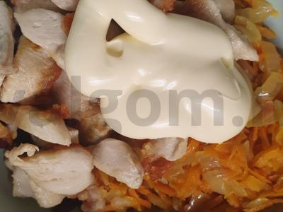 Salotas „Madonna“ su vištiena ir raudonais pupelėmis Žingsnis 5