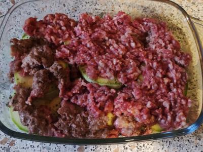 Cukinijų ir faršo apkepas mikrobangų krosnelėje Žingsnis 4