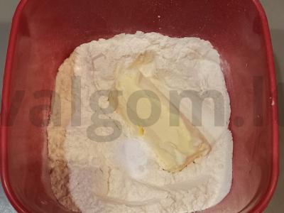 Švelni karališka varškės pyragas desertui Žingsnis 1