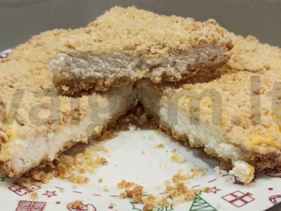 Švelni karališka varškės pyragas desertui pagrindine nuotrauka