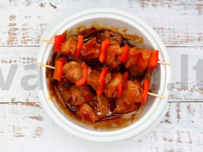 Vištienos šašlykai terijaki padaže su paprikomis Žingsnis 4