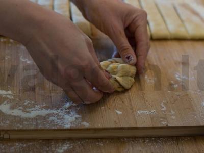 Cinamono suktinės bandelės Žingsnis 10