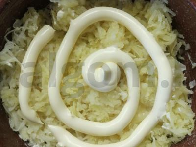 Salotas „Mimoza“ su raudonąja ikra Žingsnis 3