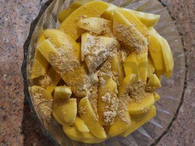 Vegetariškos kaimiškos bulvės Žingsnis 2