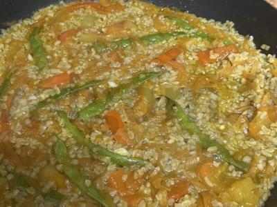 Bulguras su daržovėmis pagrindine nuotrauka