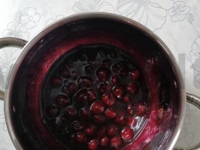 Oro migdolų-vyšnių pudingas Žingsnis 4