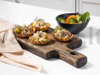 Tartaletės su kalakutienos filė ir konservuotomis šprotėmis pagrindine nuotrauka