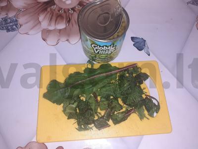 Salotos su žirniais, mangoldu ir krapais Žingsnis 1