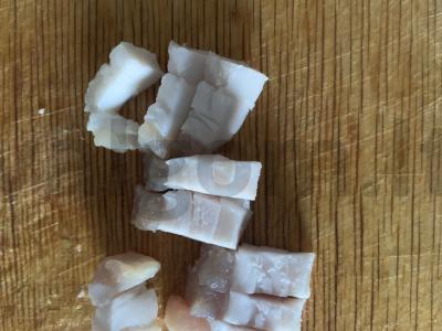 Kiaušinienė ant lašinukų Žingsnis 1