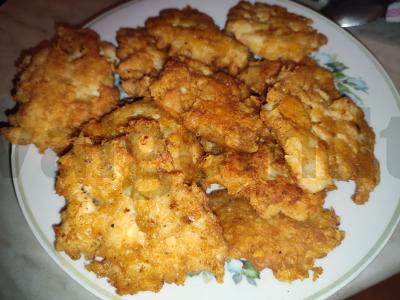 Vištienos kotletai su sūriu pagrindine nuotrauka