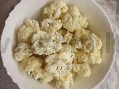 Žiedinė kopūstai „Randevu“ Žingsnis 1