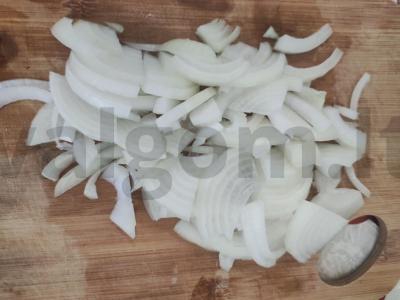 Jautienos kepenys, paruoštos keptuvėje Žingsnis 3