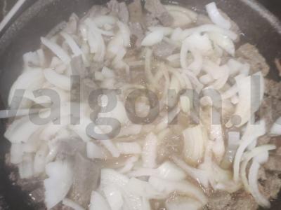 Jautienos kepenys, paruoštos keptuvėje Žingsnis 4