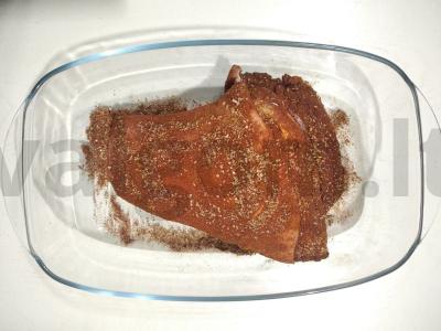 Kiaulienos kulniukas granatų sultyse Žingsnis 1