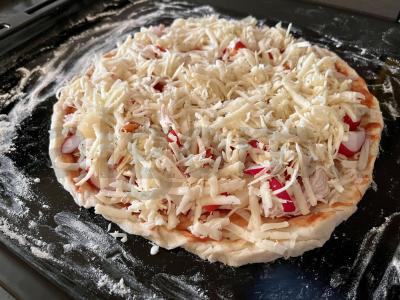 Sultinga pica su ananasais ir vištiena Žingsnis 5