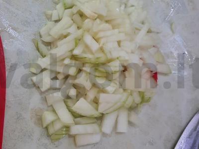 Žirnių sriuba su vištiena ir šviežiais žalumynais Žingsnis 5