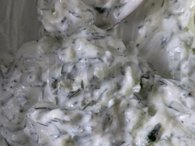 Varškės užtepas su marinuotais agurkais Žingsnis 3