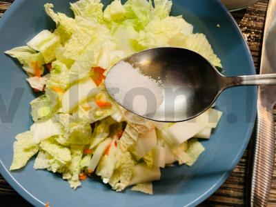 Marinuota Pekino kopūstai su karčiu Žingsnis 5