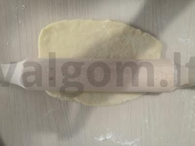 Namų faršo koldūnai su svogūnais ir česnaku Žingsnis 9