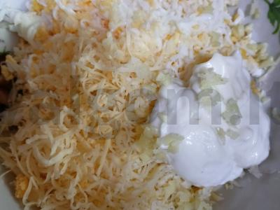 Vasaros ritinėliai su krabų lazdelėmis Žingsnis 1