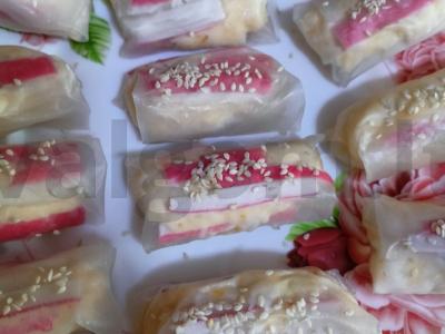 Vasaros ritinėliai su krabų lazdelėmis pagrindine nuotrauka