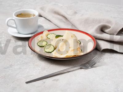 Vegetariškos blynai ant bulvių sultinio pagrindine nuotrauka