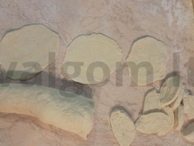 Koldūnai su varške ant kefyro Žingsnis 1