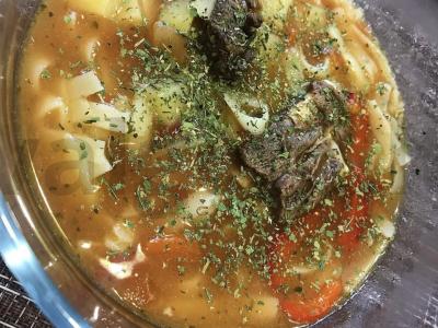 Lagman su elniena pagrindine nuotrauka