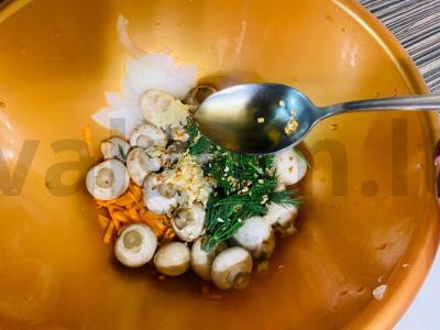 Marinuoti pievagrybiai „Aštrūs“ Žingsnis 7