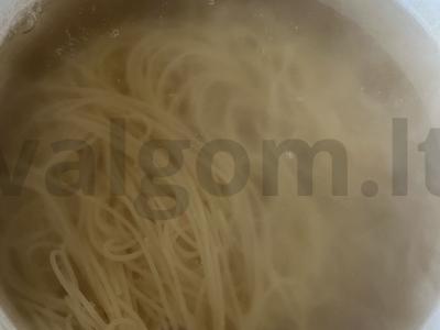 Pasta su krevetėmis Žingsnis 1