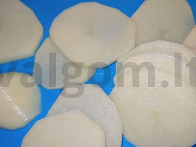 Kepta bulvė mikrobangų krosnelėje Žingsnis 2