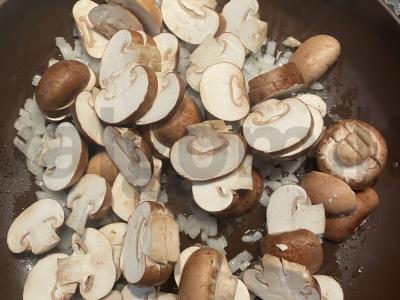 Grybų sriuba-pyragas su triufelių aliejumi Žingsnis 3