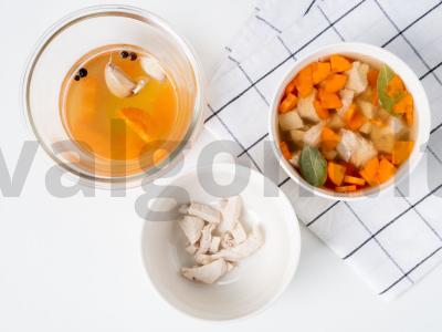 Šaltiena iš kalakutienos filė su kiaulės ausimis Žingsnis 2