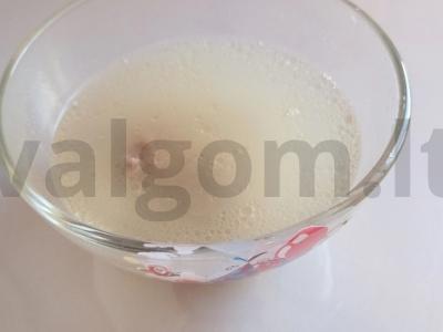 Skaidrus sultinys iš jautienos kaulo su mėsa Žingsnis 7