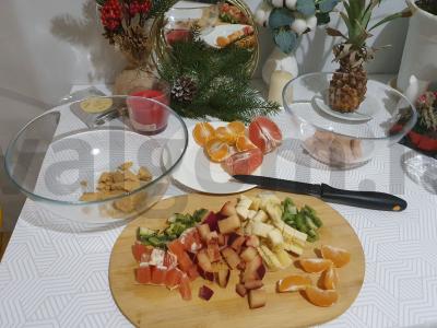 Želė su vaisių gabalėliais Žingsnis 1