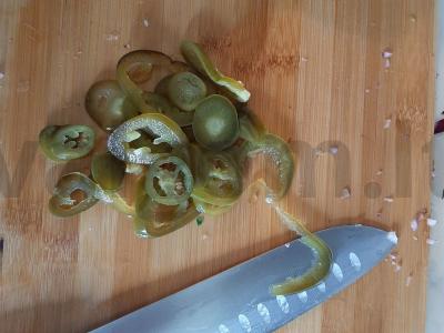 Šviežių daržovių salotas su rukola ir jalapeño pipirais Žingsnis 5