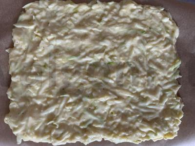 Cukinijų ritinys su lydytu sūriu ir pomidoru Žingsnis 3