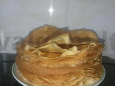 Blynai ant išrūginto pieno pagrindine nuotrauka