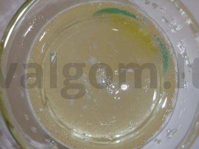 Grietinės želė su braškėmis Žingsnis 1