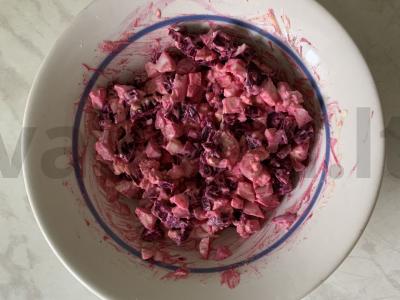 Burokėlių salotas su kiaušiniu ir sūriu Žingsnis 3