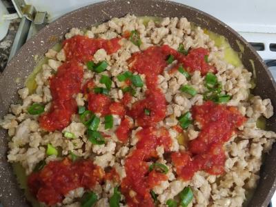 Aštri bulvių ir faršo apkepas pagrindine nuotrauka