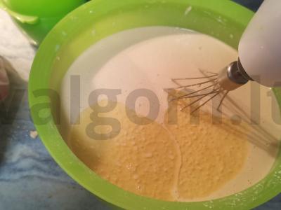 Blynai ant verdančio vandens be kiaušinių Žingsnis 5