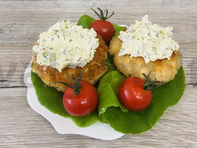 Smulkintos vištienos kotletai su sūrio padažu Žingsnis 7