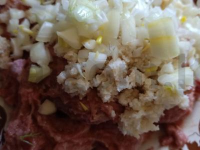 Kotletai grietinėlės padaže Žingsnis 4