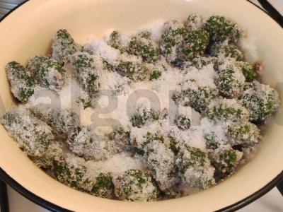 Pušų kankorėžių uogienė Žingsnis 4