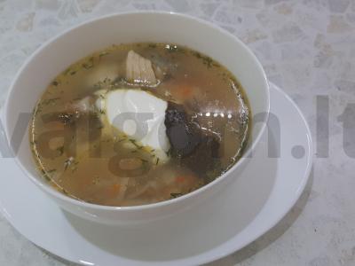 Menkių žuvies sriuba pagrindine nuotrauka