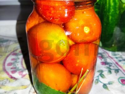 Marinuoti pomidorai žiemai Žingsnis 2